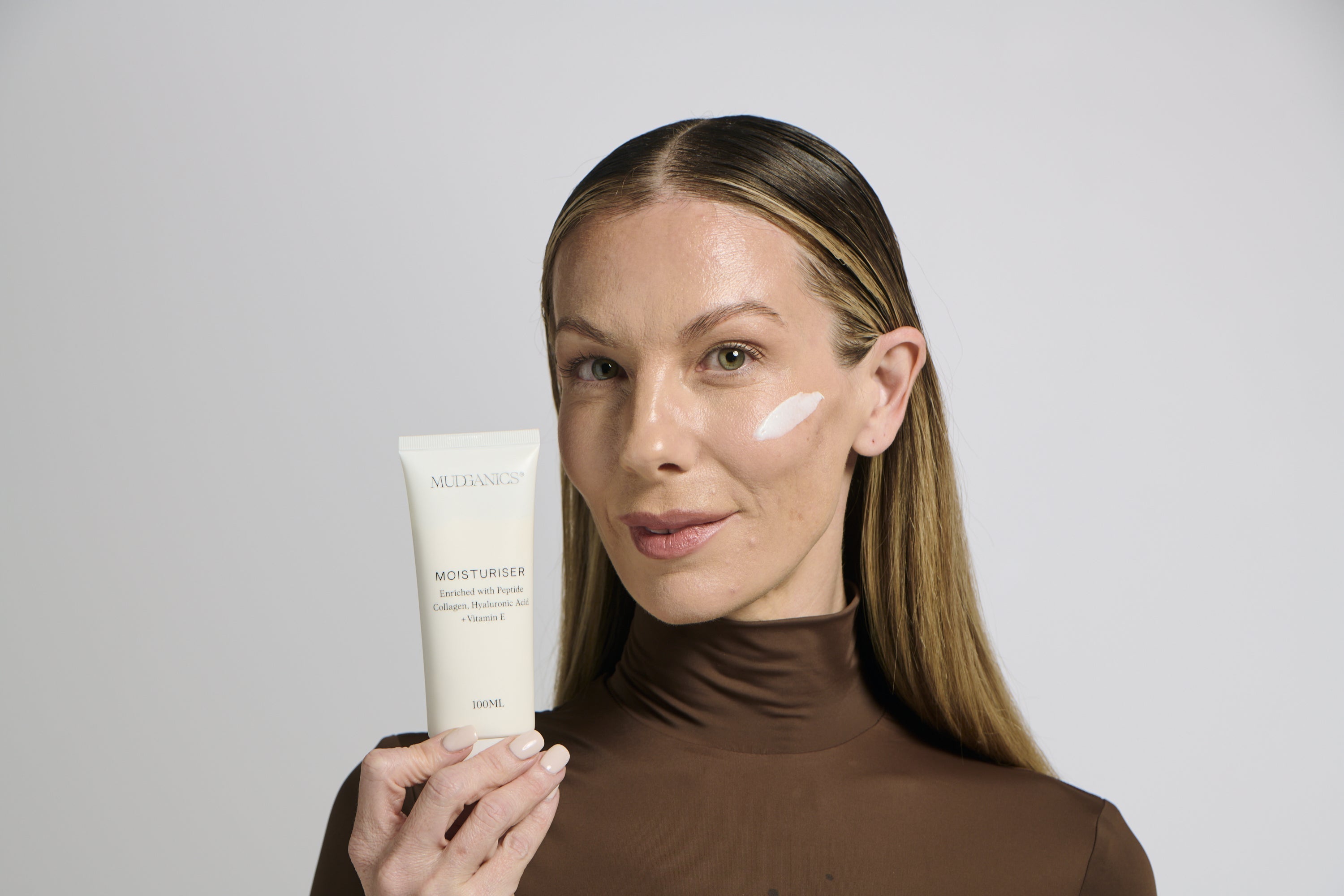 Lightweight Hydration for Ageing Skin: Yes, It’s Possible